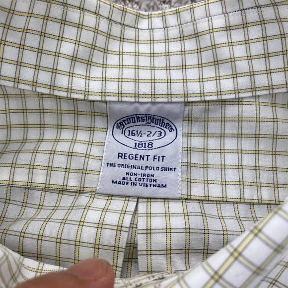 Brooks Brothers Regent Fit Shirt Men 16.5 - 2/3 1818 Beige Yellow Checkered Polo - Picture 5 of 11